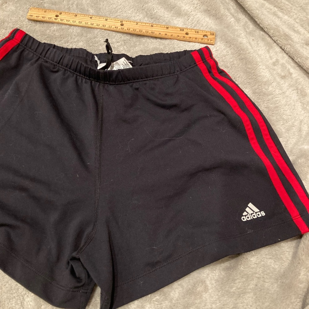 Adidas shorts sz M